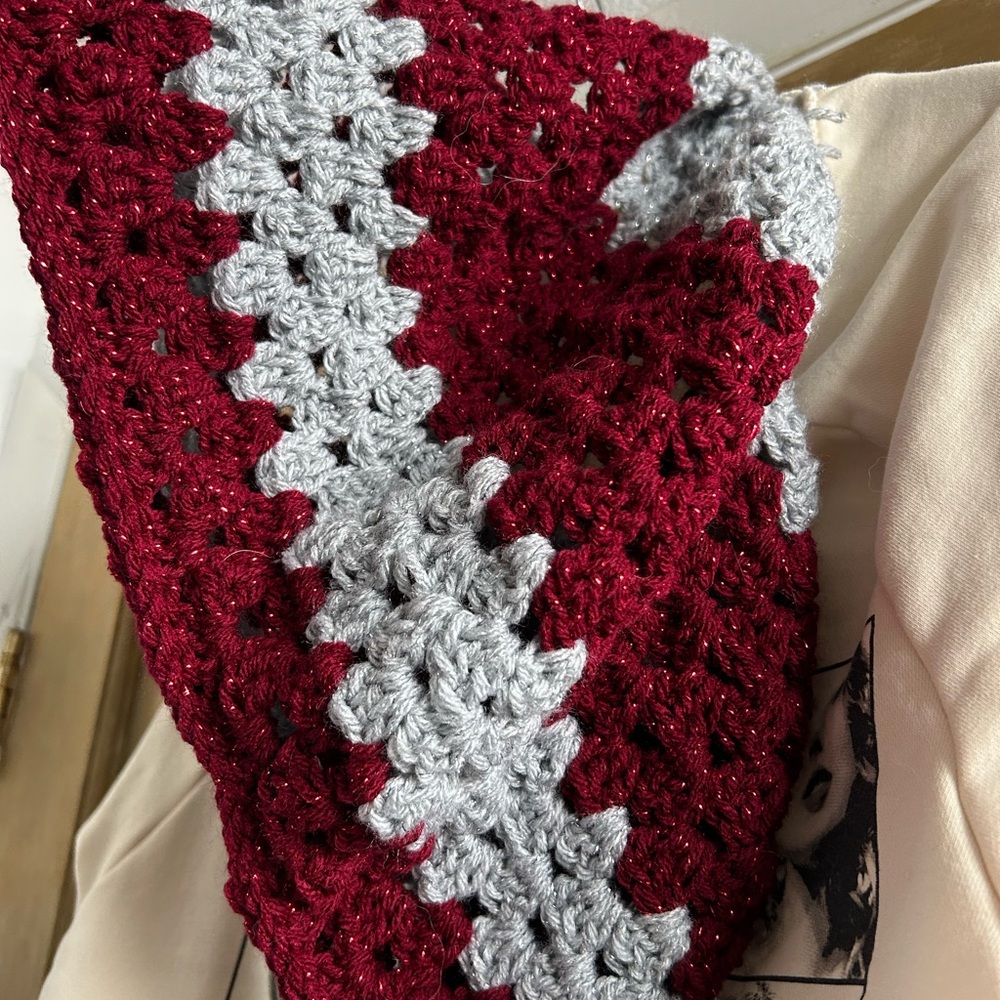 Taylor Swift with crochet - Picture 5 of 7